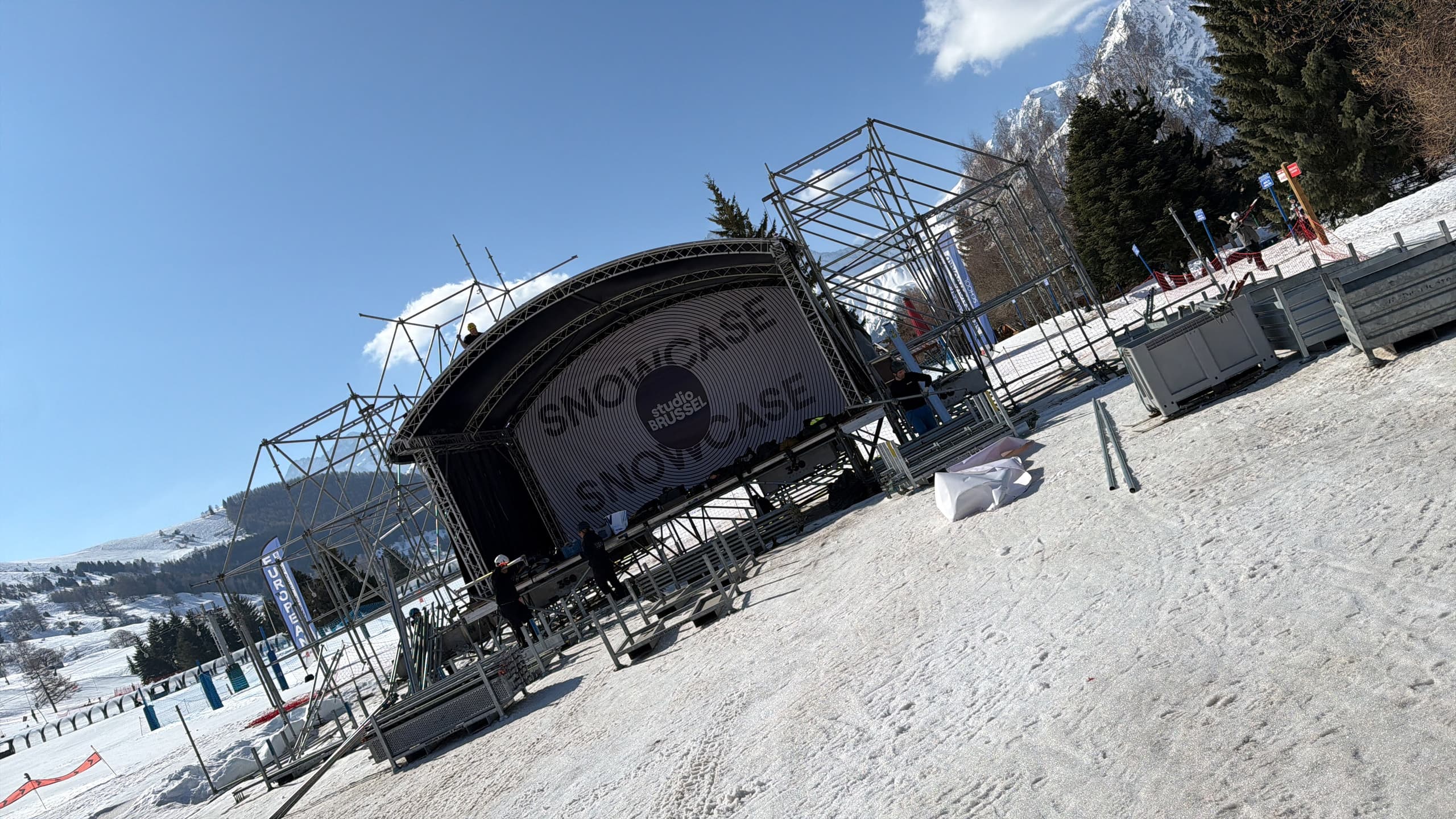 snowcase les deux alpes 11