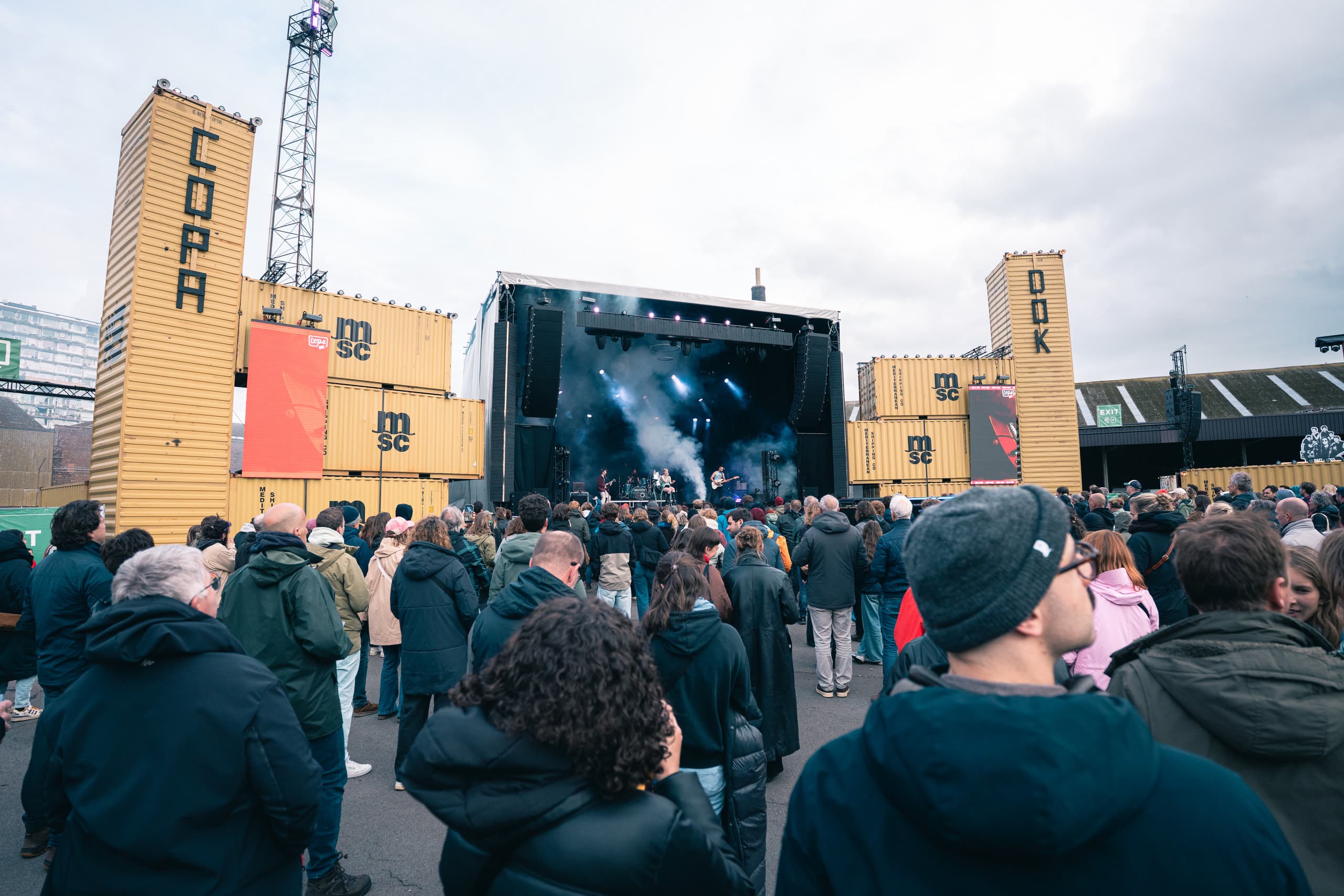 Mobiel podium Lion 8