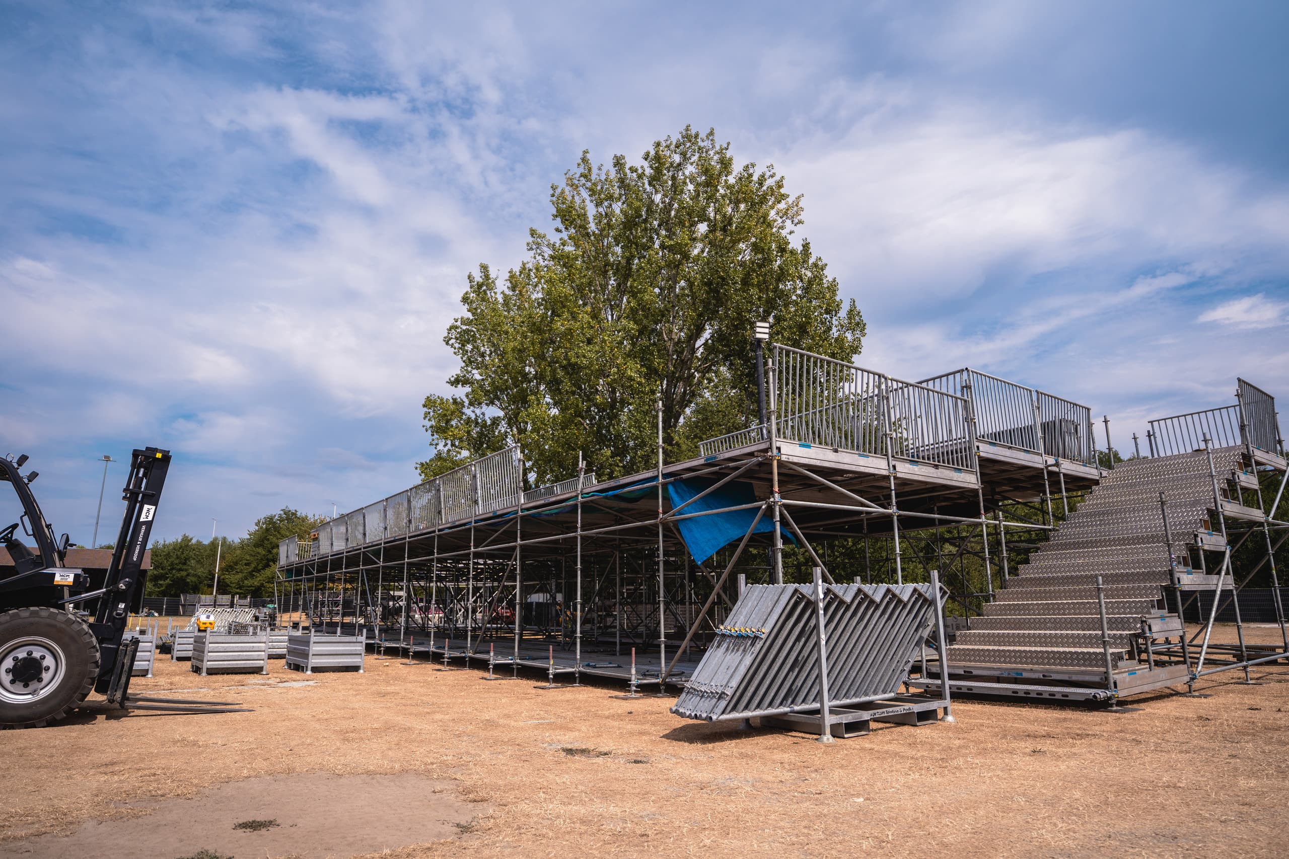 vip-deck-02-2
